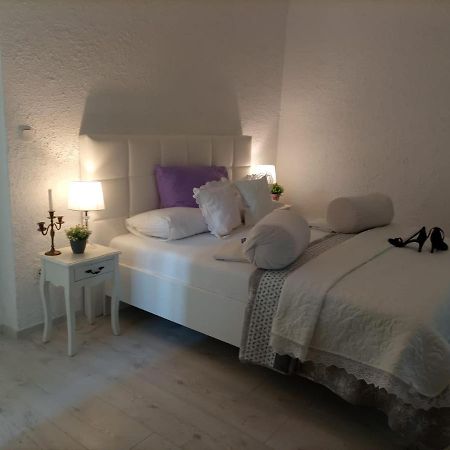 Apartment Jozefina Porec Bagian luar foto