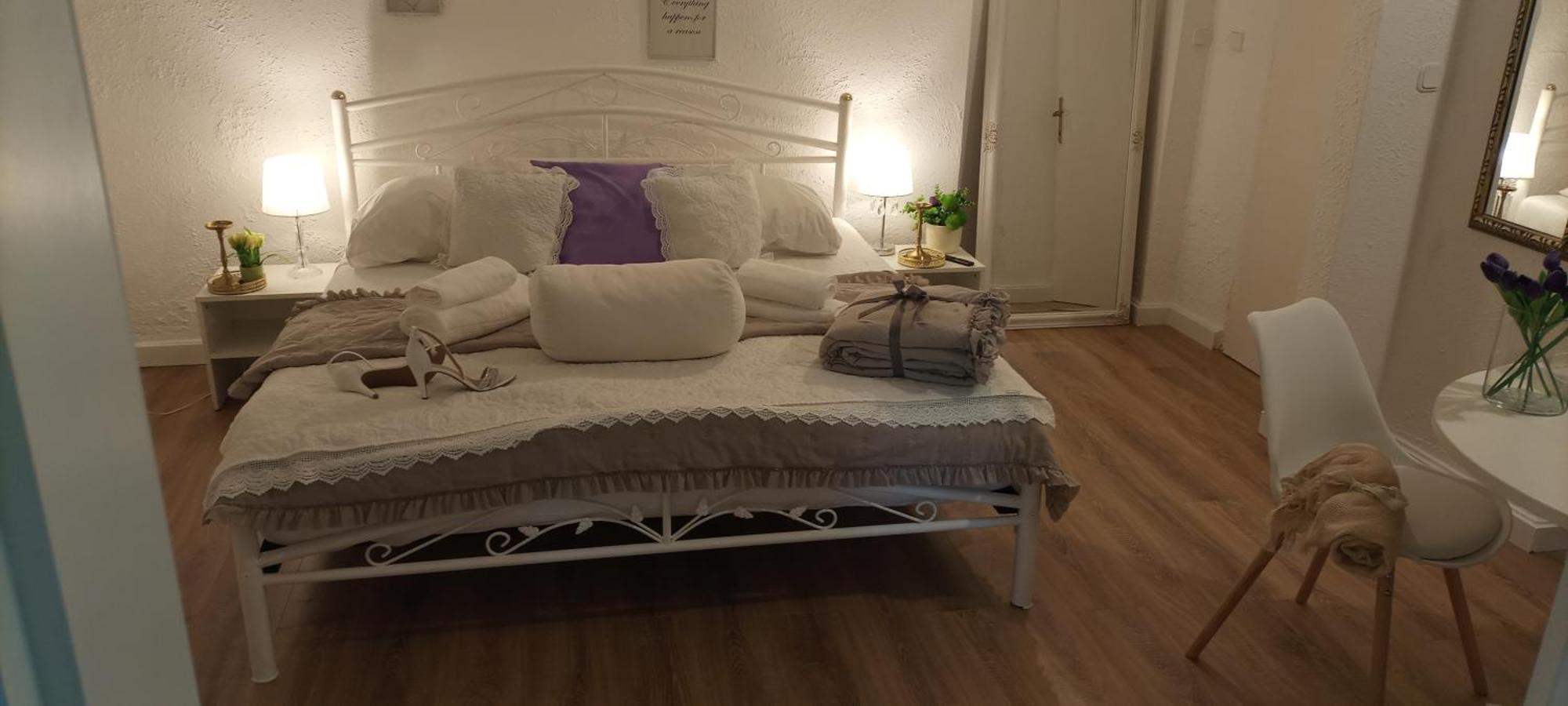 Apartment Jozefina Porec Bagian luar foto